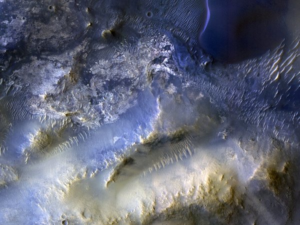 One of NASA’s Key Cameras Orbiting Mars Takes 100,000th Image