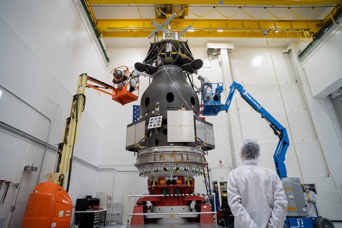 NASA JPL Shakes Things Up Testing Future Commercial Lunar Spacecraft