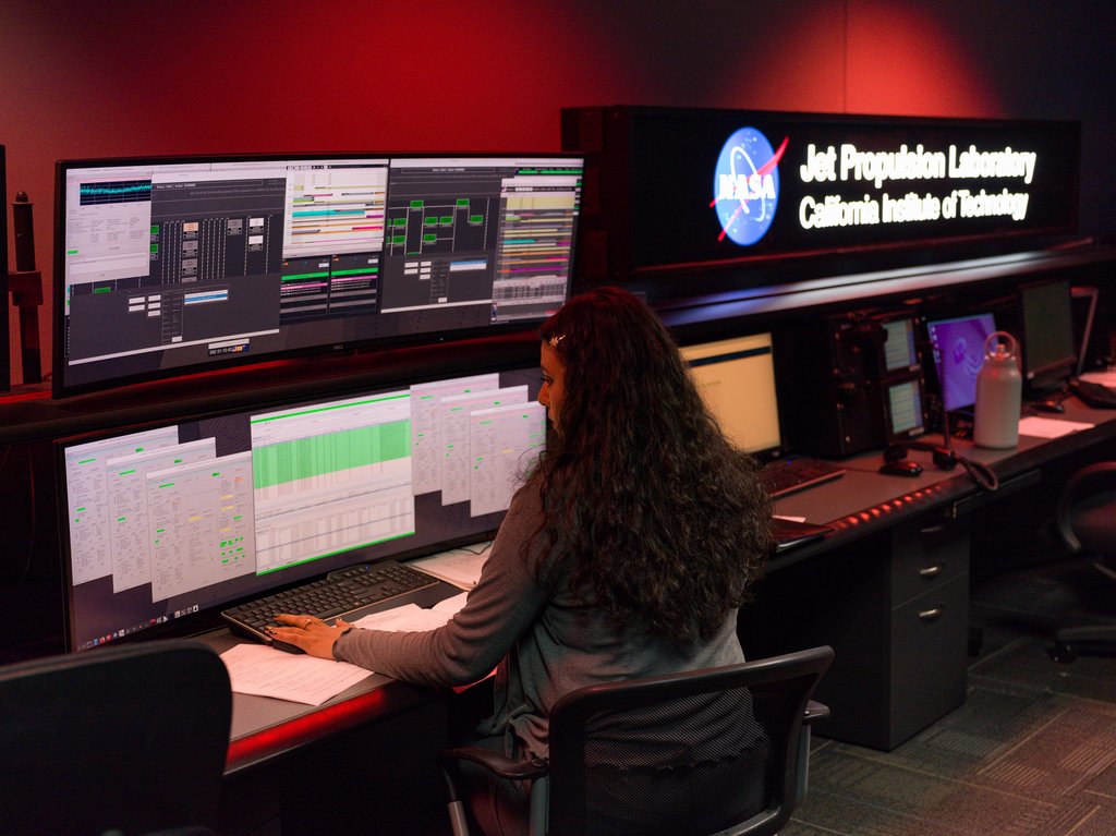 Description Blanca Renteria, Artemis Deep Space Network (DSN) operations chief, monitors data at the Space Flight Operations Facility at NASA’s Jet Propulsion Laboratory in Southern California shortly after Artemis II launched from the agency’s...